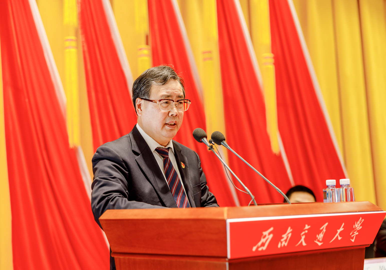 JHWL7360.jpg JHWL7360.jpg